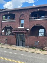 315 9th St NE, Unit 4 in Canton, OH - Building Photo