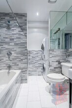 334 E 100th St in New York, NY - Building Photo - Building Photo