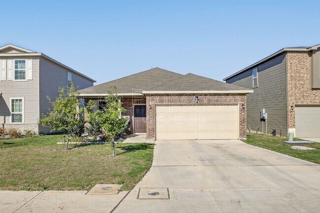 7001 Lions Pk in San Antonio, TX - Building Photo - Building Photo