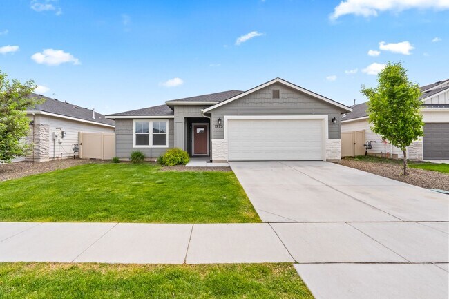 property at 1773 E Celbridge St