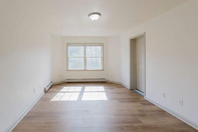 2599 Washington St, Unit 2591E in Boston, MA - Building Photo - Building Photo