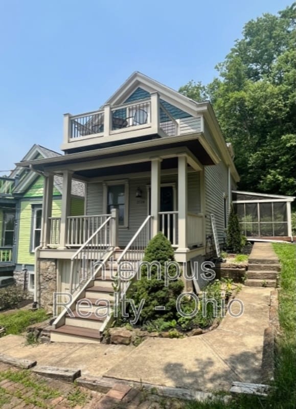 property at 3724 Stevens Pl