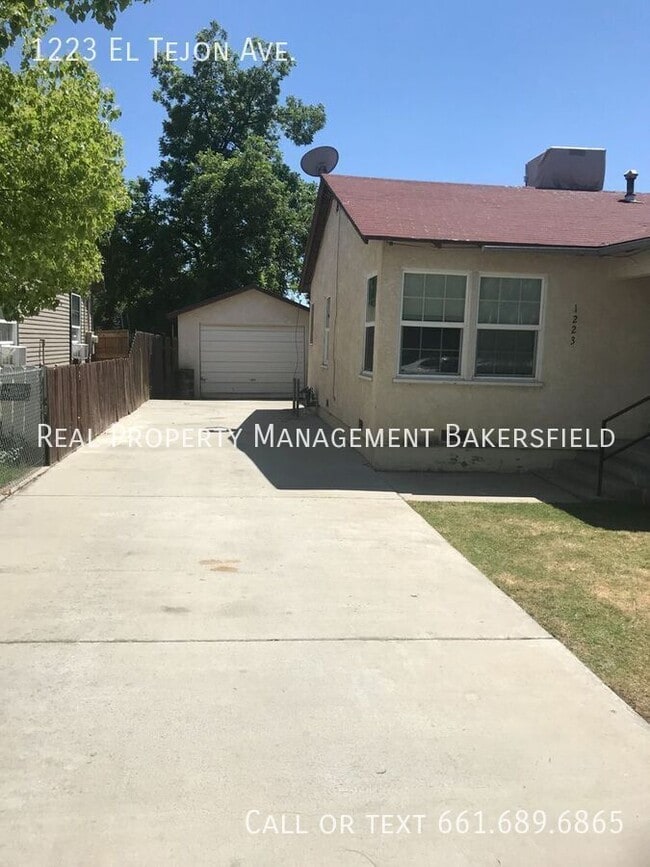 1223 El Tejon Ave in Bakersfield, CA - Building Photo - Building Photo