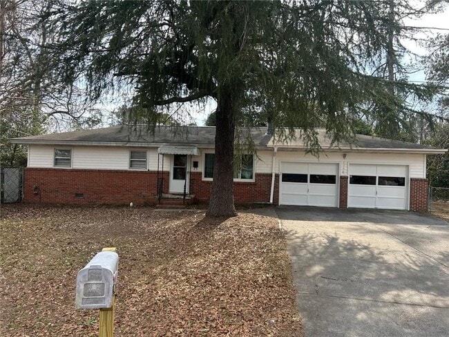 property at 106 Eleanor Cir