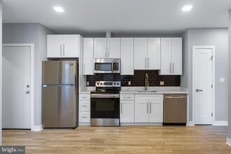 1617 Corcoran St NE-Unit -1 in Washington, DC - Building Photo - Building Photo