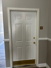177 Avenel St, Unit 1d in Avenel, NJ - Foto de edificio - Building Photo