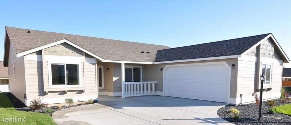 1670 Cactus Loop in Richland, WA - Building Photo