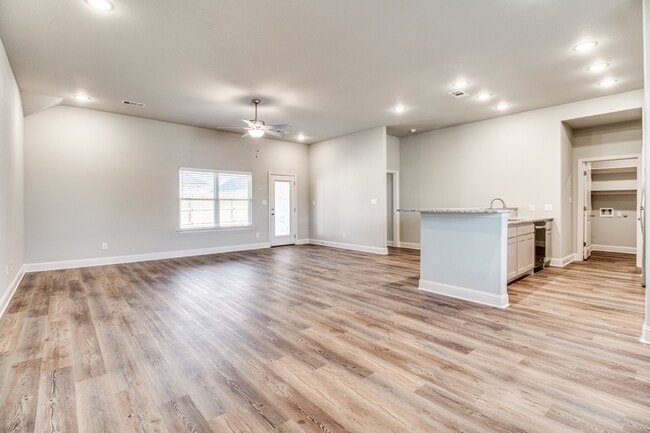 property at 2808 Orchid Dr
