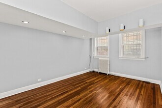 3648 N Pine Grove Ave in Chicago, IL - Building Photo - Building Photo