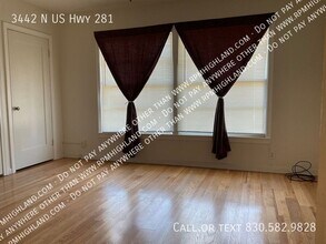 3442 N U.S. Hwy 281 in Burnet, TX - Building Photo - Building Photo