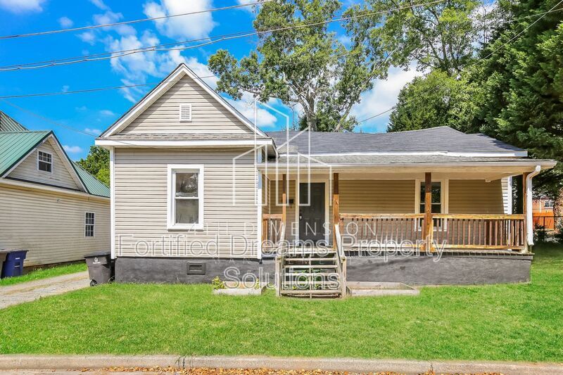 2214 Nissen Ave in Winston-Salem, NC - Building Photo