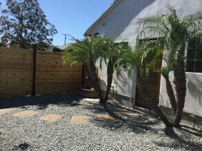 11703 Casimir Ave in Hawthorne, CA - Building Photo - Building Photo