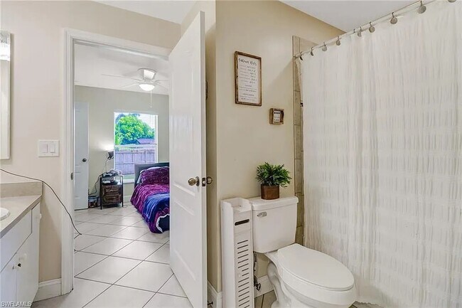 2036 SE 24th St in Cape Coral, FL - Foto de edificio - Building Photo