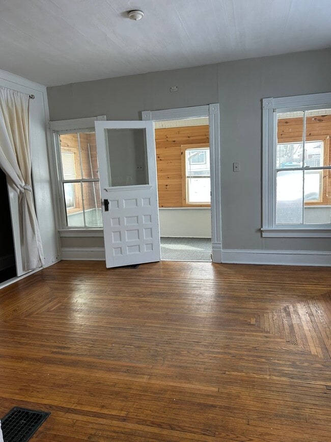 7 S 4th St in Fulton, NY - Building Photo - Building Photo