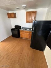 622 W McWilliams Ave in Las Vegas, NV - Building Photo - Building Photo