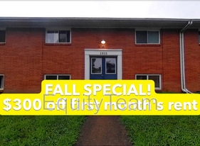 1015 E Pearl St in Miamisburg, OH - Building Photo