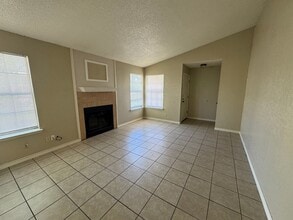 2008 Dickens Dr in Killeen, TX - Building Photo - Building Photo