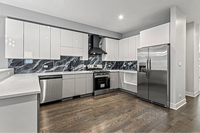 4827 S St Lawrence Ave, Unit 1 in Chicago, IL - Foto de edificio - Building Photo