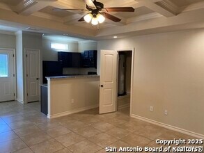 7010 Donovan Wy in San Antonio, TX - Building Photo - Building Photo