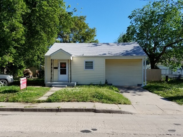 1407 E Morris St in Wichita, KS - Foto de edificio - Building Photo