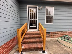8620 English Saddle Dr in Fayetteville, NC - Building Photo - Building Photo