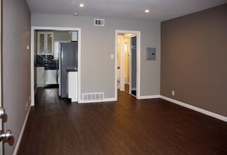 710 Laurel Ave in San Mateo, CA - Building Photo - Building Photo