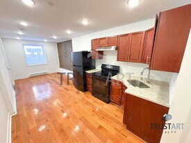 2025 N 4th St in Philadelphia, PA - Building Photo