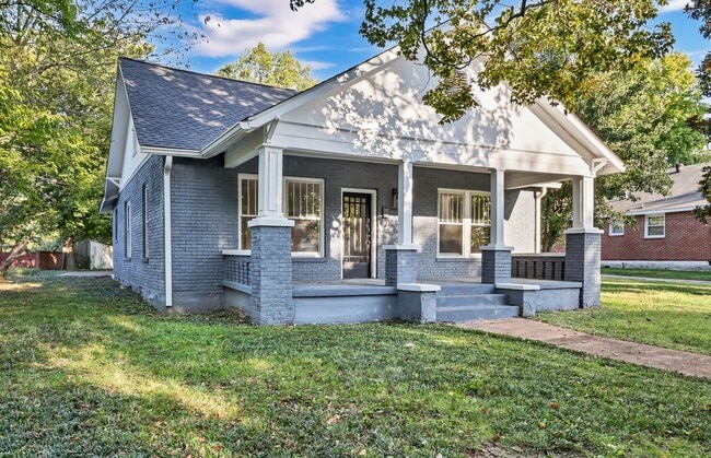 615 Greenwood Ave in Clarksville, TN - Building Photo - Building Photo