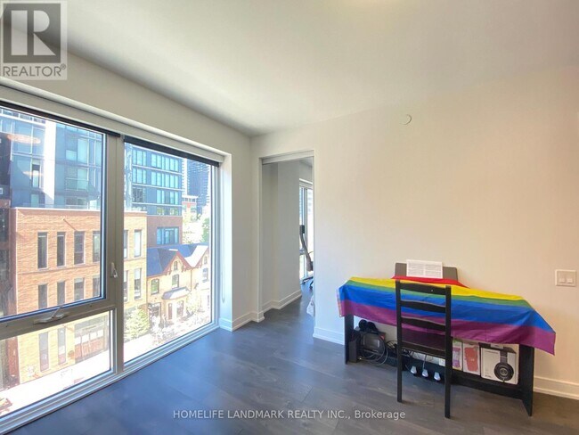 3-313 Gloucester St in Toronto, ON - Building Photo - Building Photo