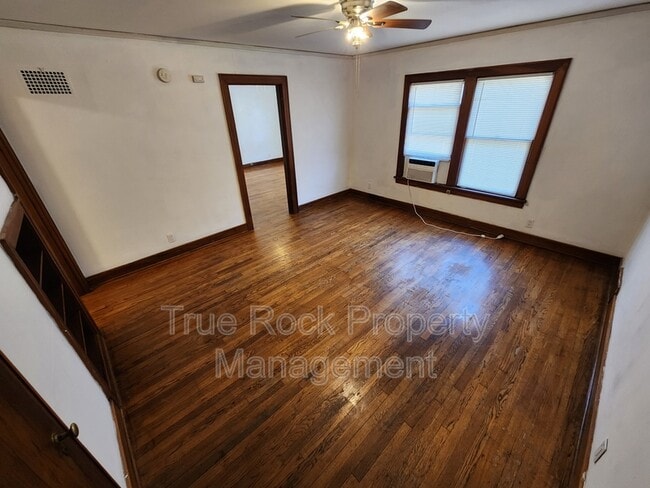 1030 E 8th St in Ada, OK - Building Photo - Building Photo