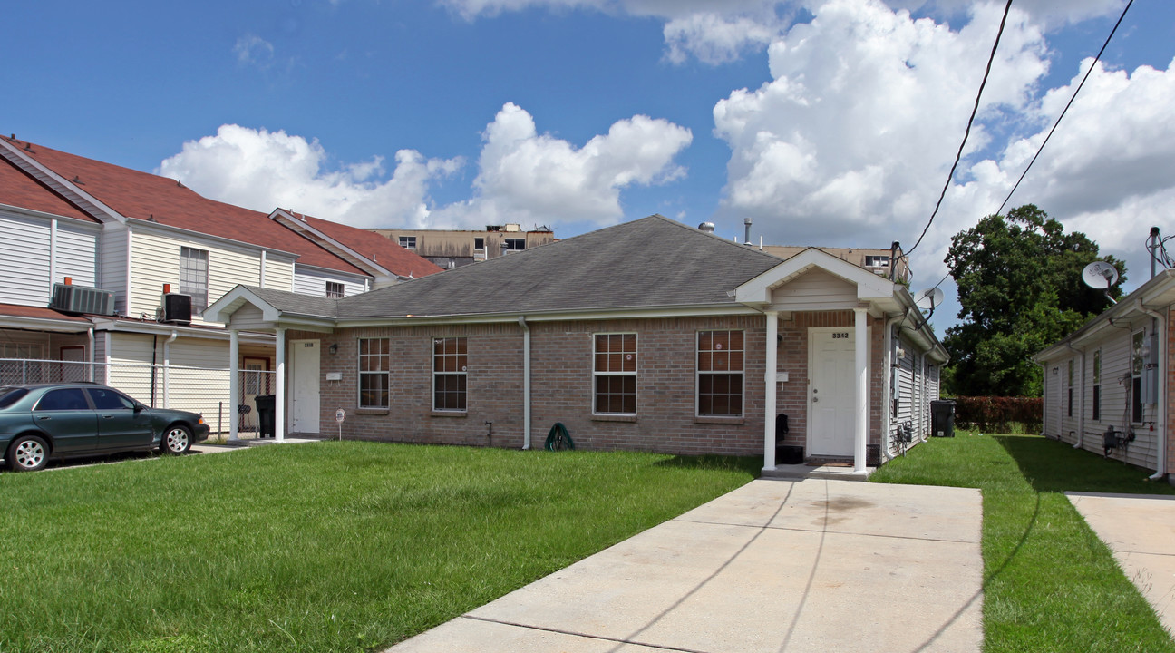 3340-3444 Seine Dr in New Orleans, LA - Building Photo