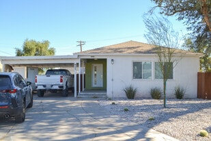 925 Park Paseo in Las Vegas, NV - Building Photo