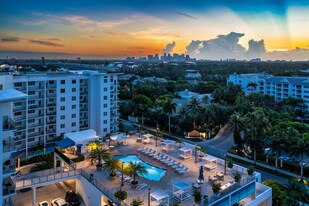Elyps Apartments in Fort Lauderdale, FL - Building Photo