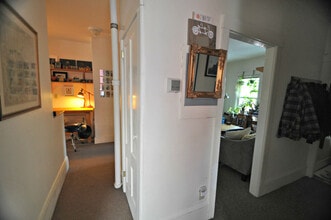 33 St Paul St, Unit #3 in Montpelier, VT - Building Photo - Building Photo