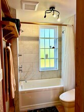 241 Cumberland Ave, Unit Sunny Furnished Downtown in Portland, ME - Building Photo - Building Photo