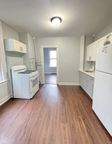 1209 43rd St, Unit 3 Apartments