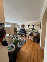 122 W Houstonia Ave in Royal Oak, MI - Building Photo - Building Photo