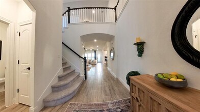 22308 Coyote Cave Trl in Briarcliff, TX - Building Photo - Building Photo