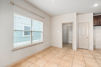5032 Harney Dr in Fort Worth, TX - Building Photo - Building Photo