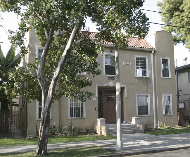 Hollywood Off-Vine Apartments in Los Angeles, CA - Building Photo - Building Photo