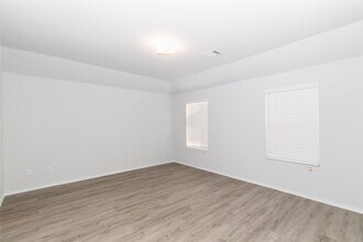 8606 Wilkins Oaks Dr in Houston, TX - Building Photo - Building Photo