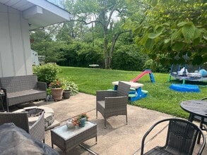 1501 Fawnvalley Dr in Des Peres, MO - Building Photo - Building Photo