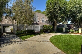3935 Mary Ellen Ave in Los Angeles, CA - Building Photo - Building Photo