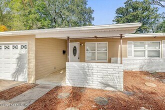 6643 Greenfern Ln in Jacksonville, FL - Building Photo - Building Photo