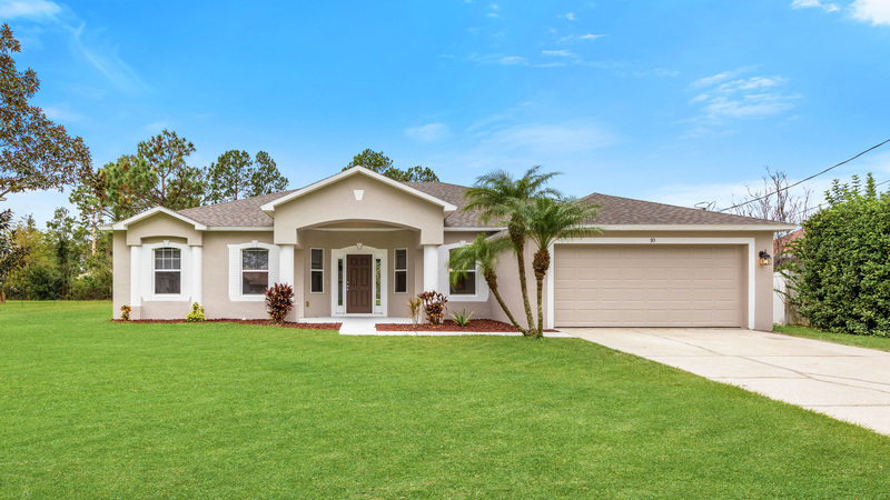 10 Roxland Ln in Palm Coast, FL - Building Photo