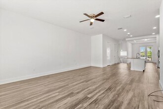 13043 Michael Callin Aly in Alafaya, FL - Building Photo - Building Photo