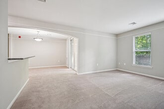 Millview Apartments in Coatesville, PA - Foto de edificio - Building Photo