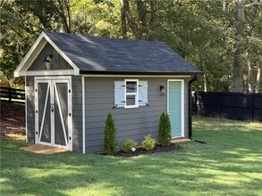 320 Pine Valley Dr in Royston, GA - Building Photo - Building Photo