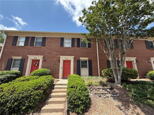 property at 2910 Webb Bridge Rd