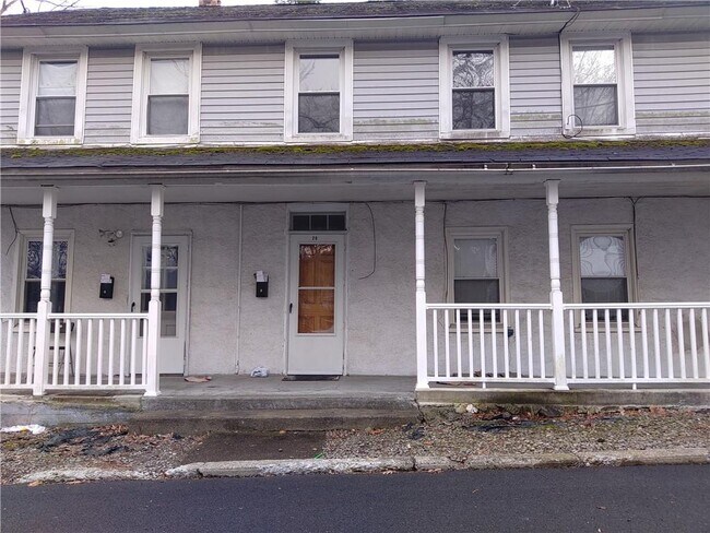 18 Wyandotte Ave in Highland Falls, NY - Building Photo - Building Photo